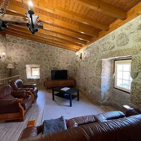 Quinta Do Paco - Casa Do Caseiro Вила-Верди