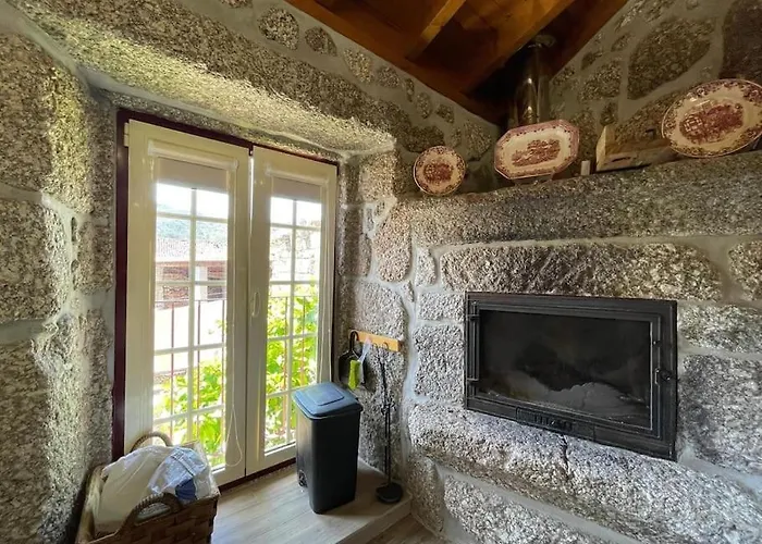 Quinta Do Paco - Casa Do Caseiro *